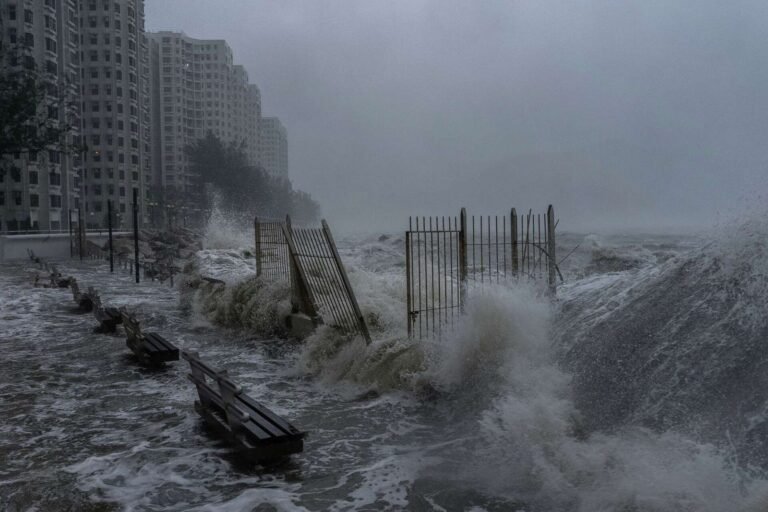 Ragasa Saat Tiba Di Hong Kong.